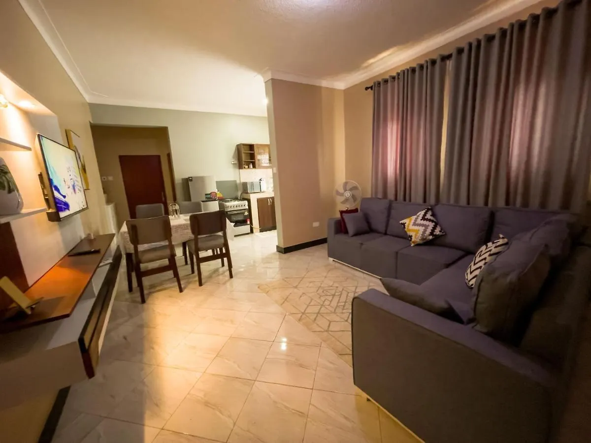 קמפאלה Theatre Of Dreams Homes